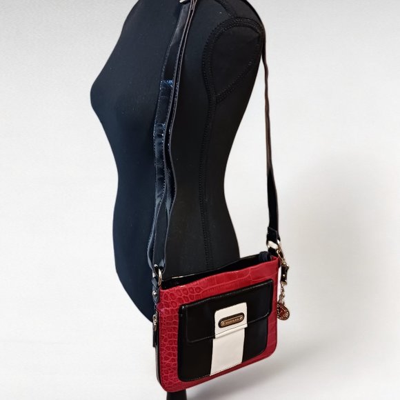 Vintage Anne Klein Red Reptile Embossed Black Patent Leather Vegan Crossbody - Picture 5 of 13